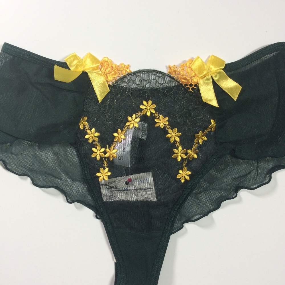 Huntress Panty (Axami Lingerie)